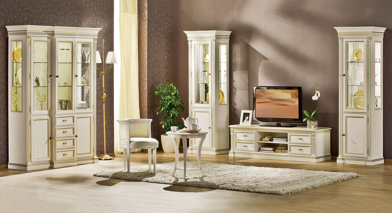 Coffee table аrt. 580 white pat. gold