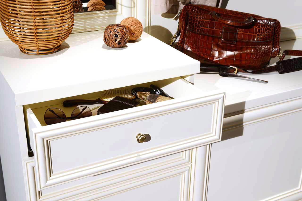 Prestige avorio Hall furniture