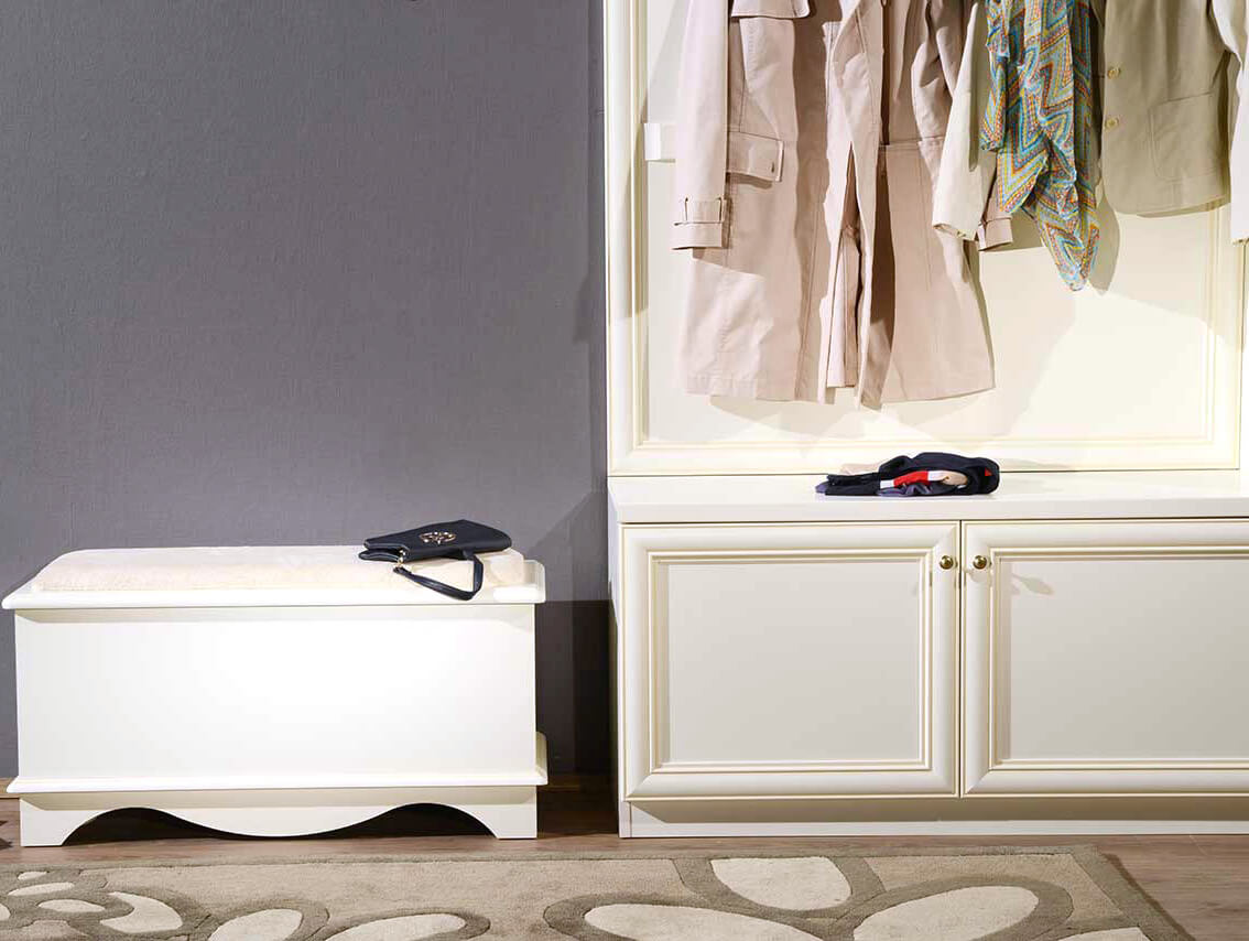 Prestige avorio Hall furniture