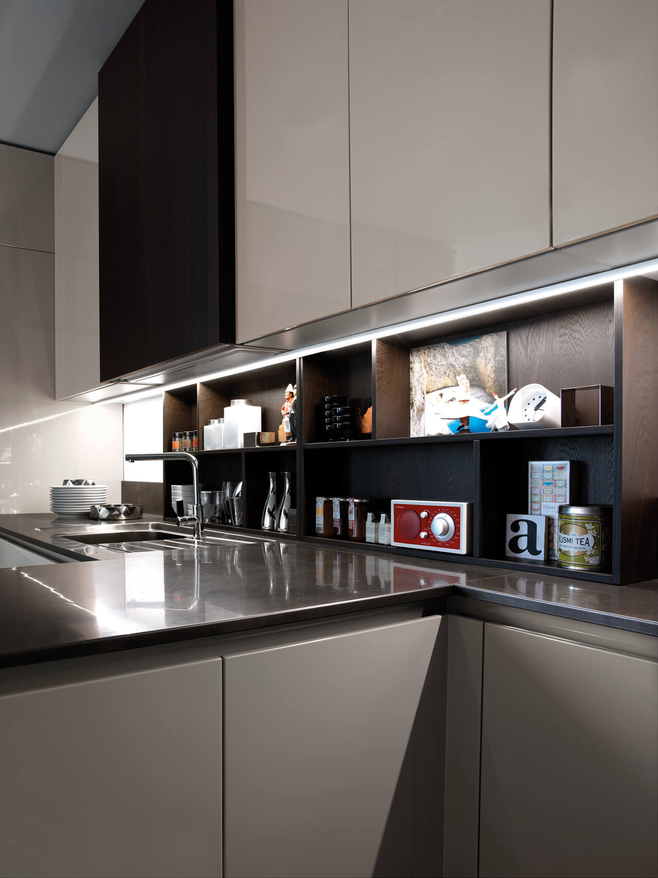 Miton Factory, Kitchens