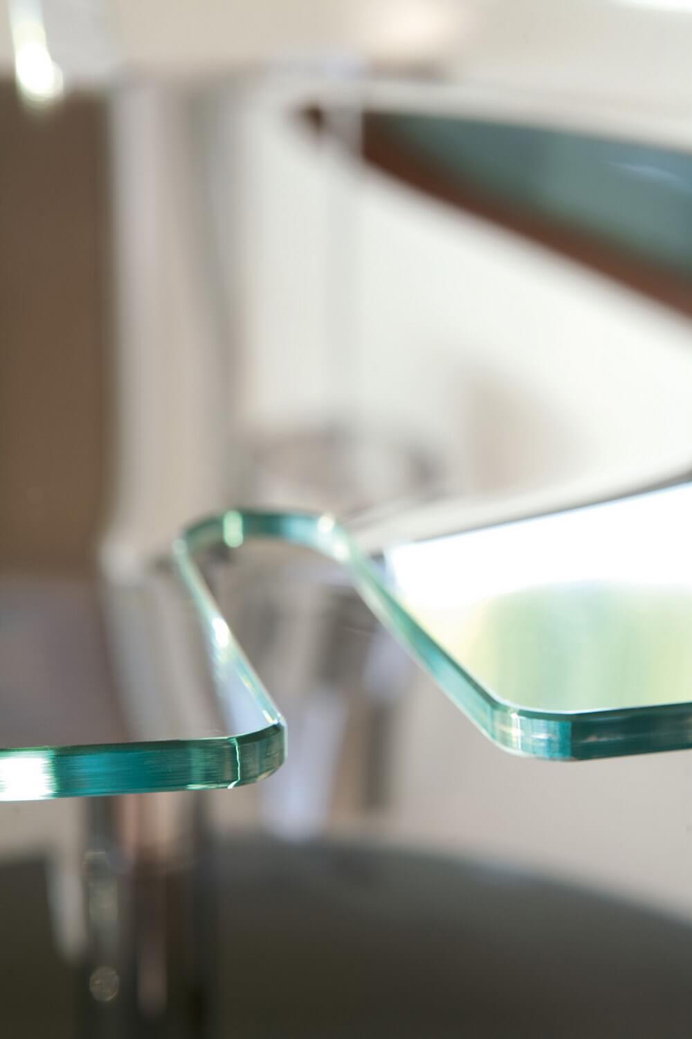 UNICO Factory, Tables and chairs. ZERO 4 Collection