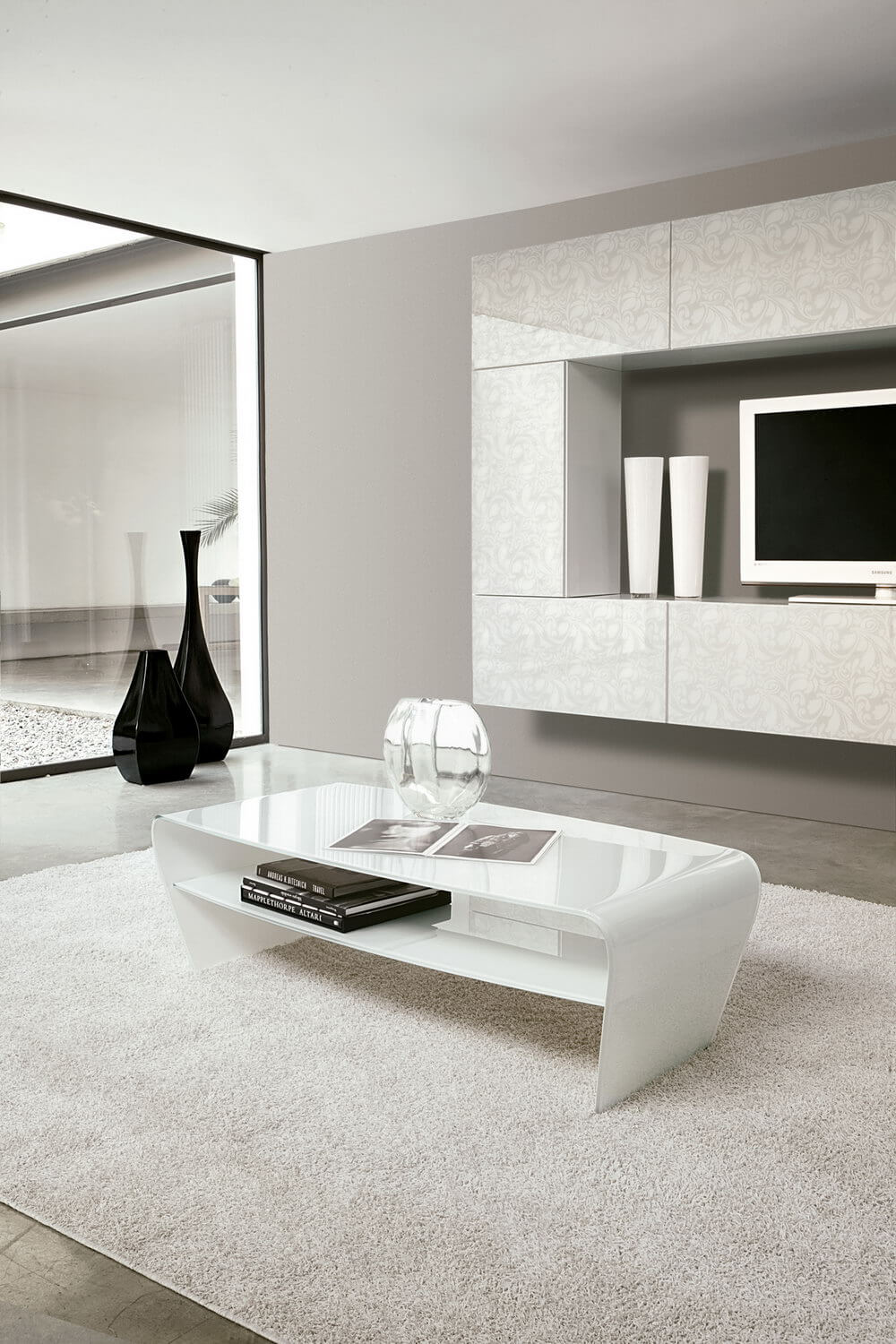 UNICO Factory, Tables and chairs. ZERO 4 Collection