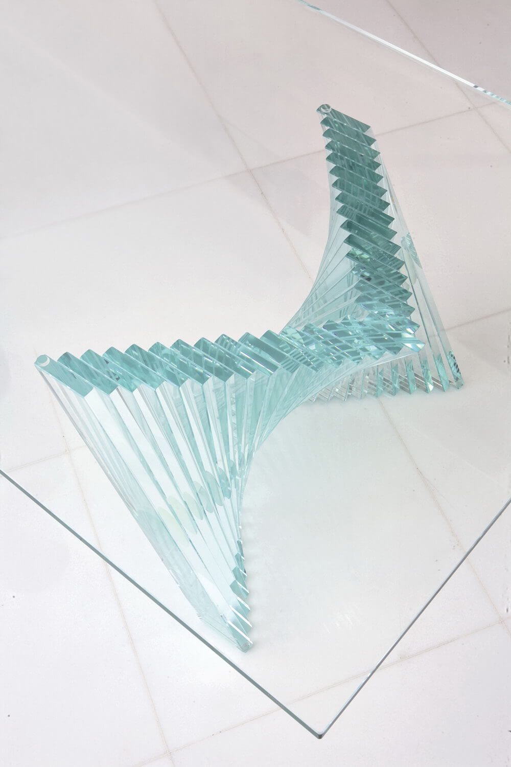 UNICO Factory, Tables and chairs. ZERO 4 Collection