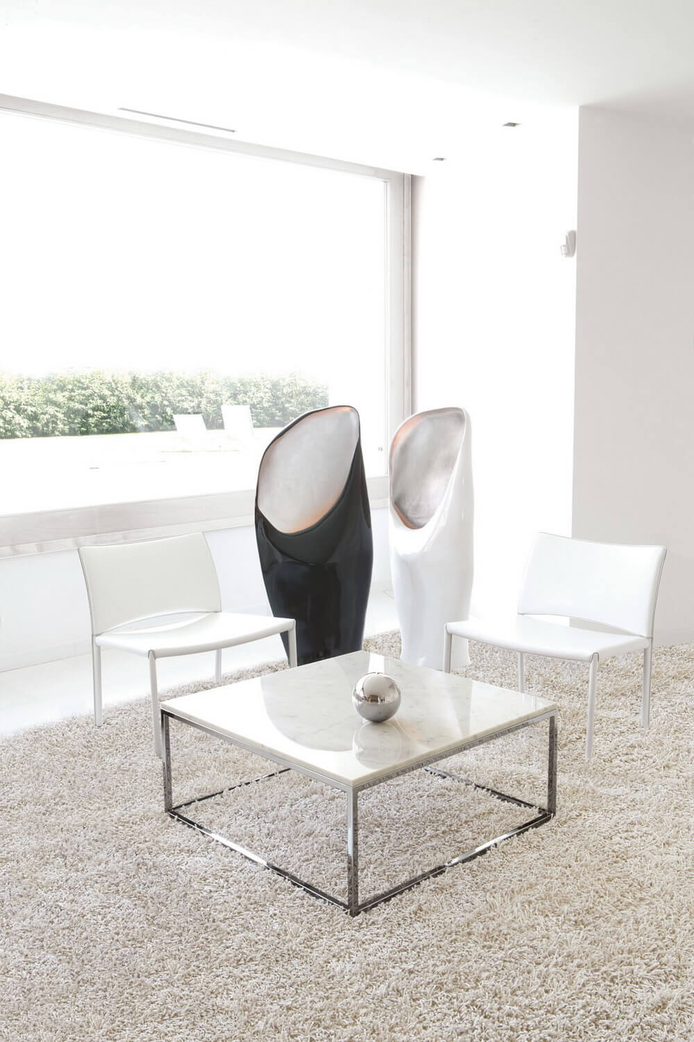 UNICO Factory, Tables and chairs. ZERO 4 Collection