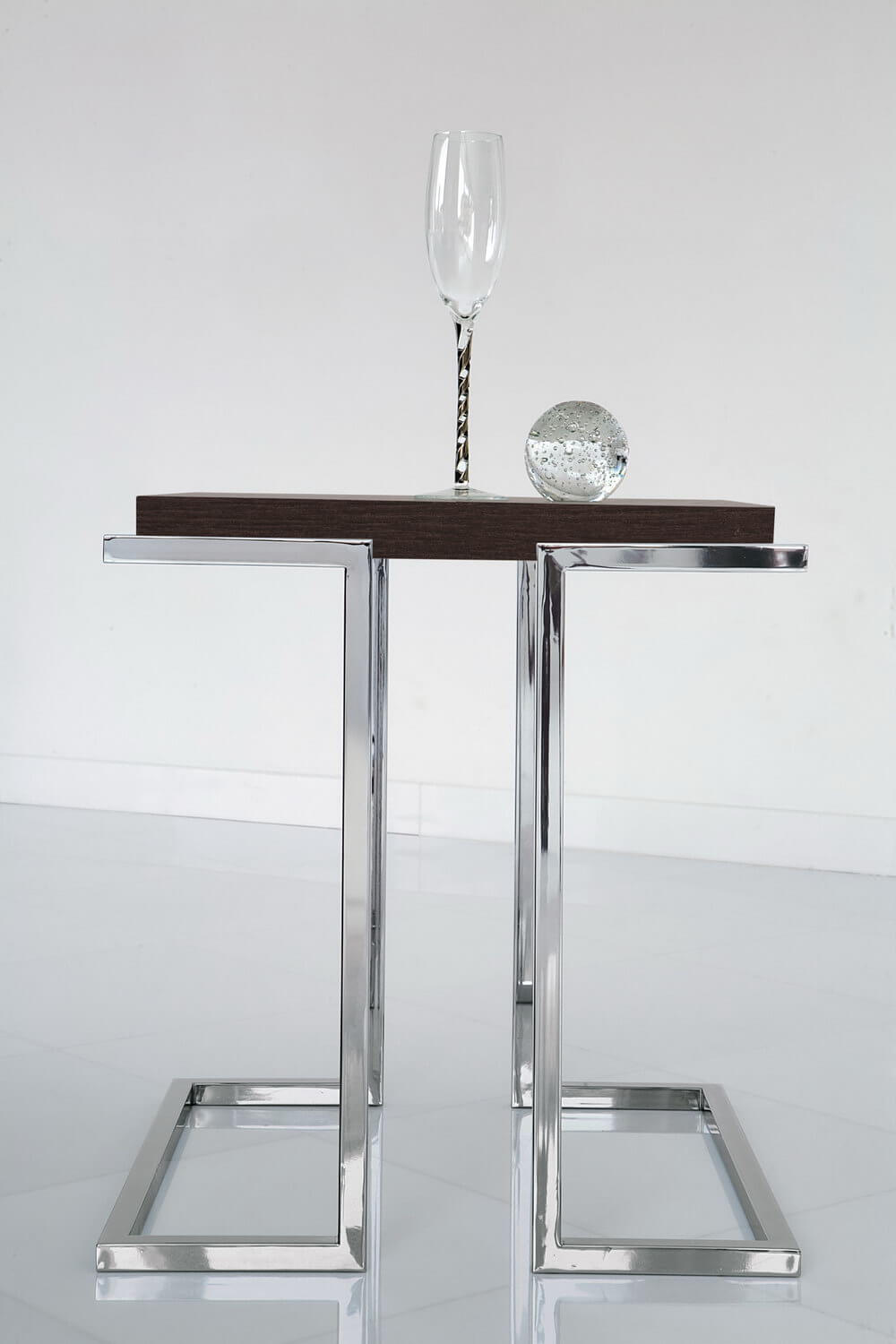 UNICO Factory, Tables and chairs. ZERO 4 Collection