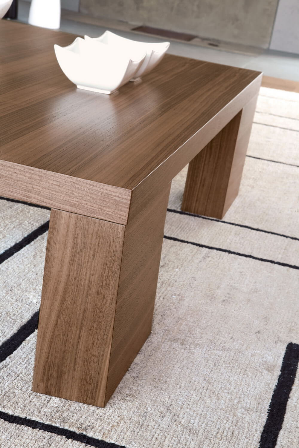 UNICO Factory, Tables and chairs. ZERO 4 Collection