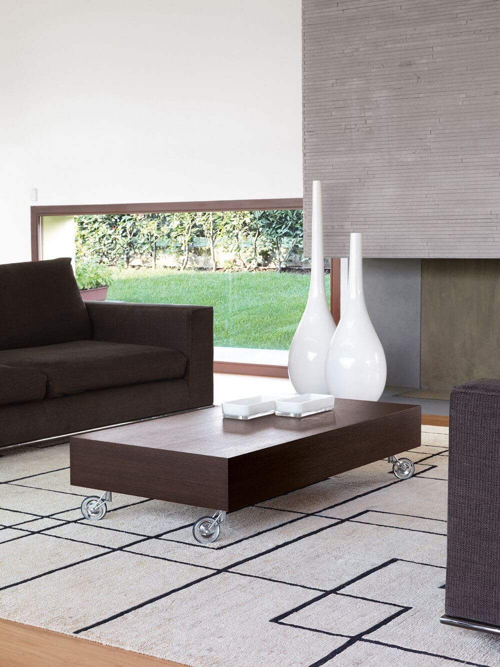 UNICO Factory, Tables and chairs. ZERO 4 Collection