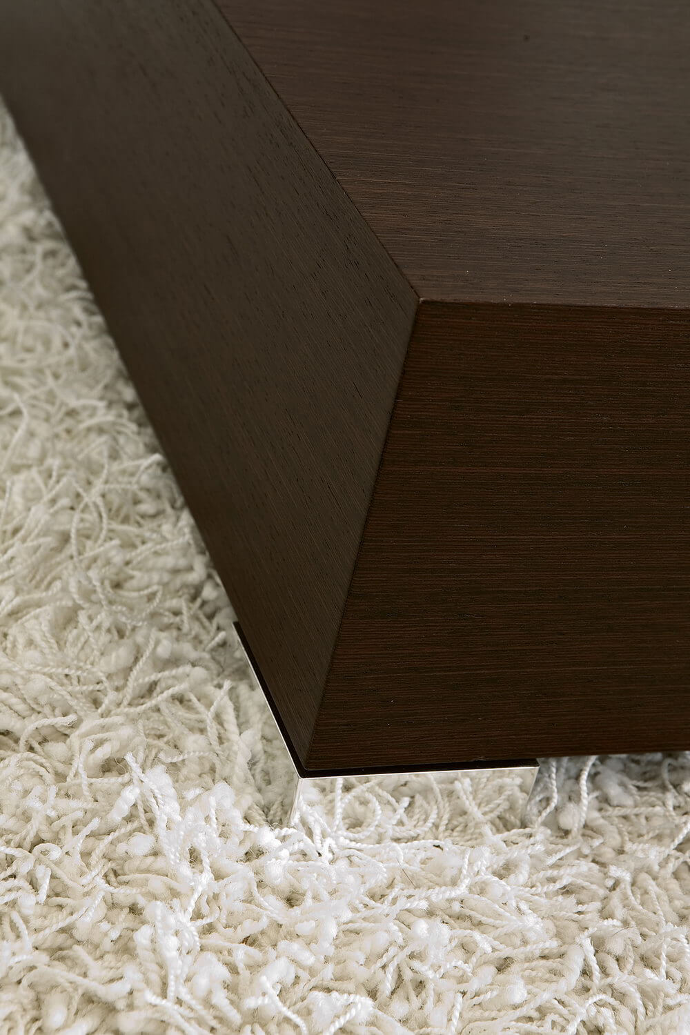 UNICO Factory, Tables and chairs. ZERO 4 Collection