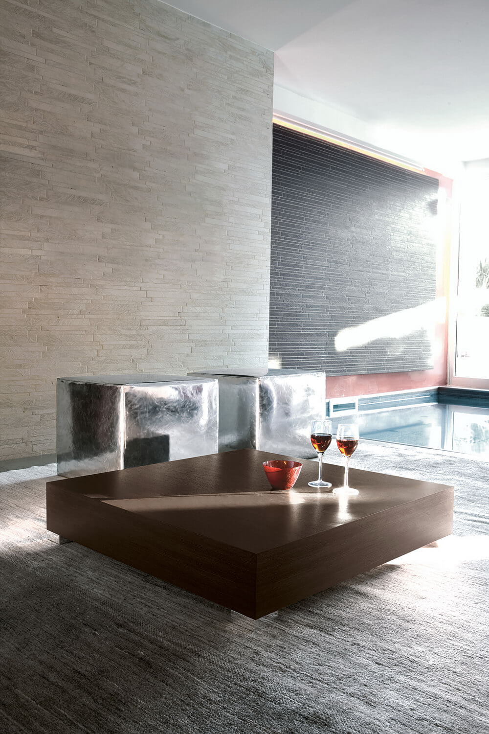 UNICO Factory, Tables and chairs. ZERO 4 Collection