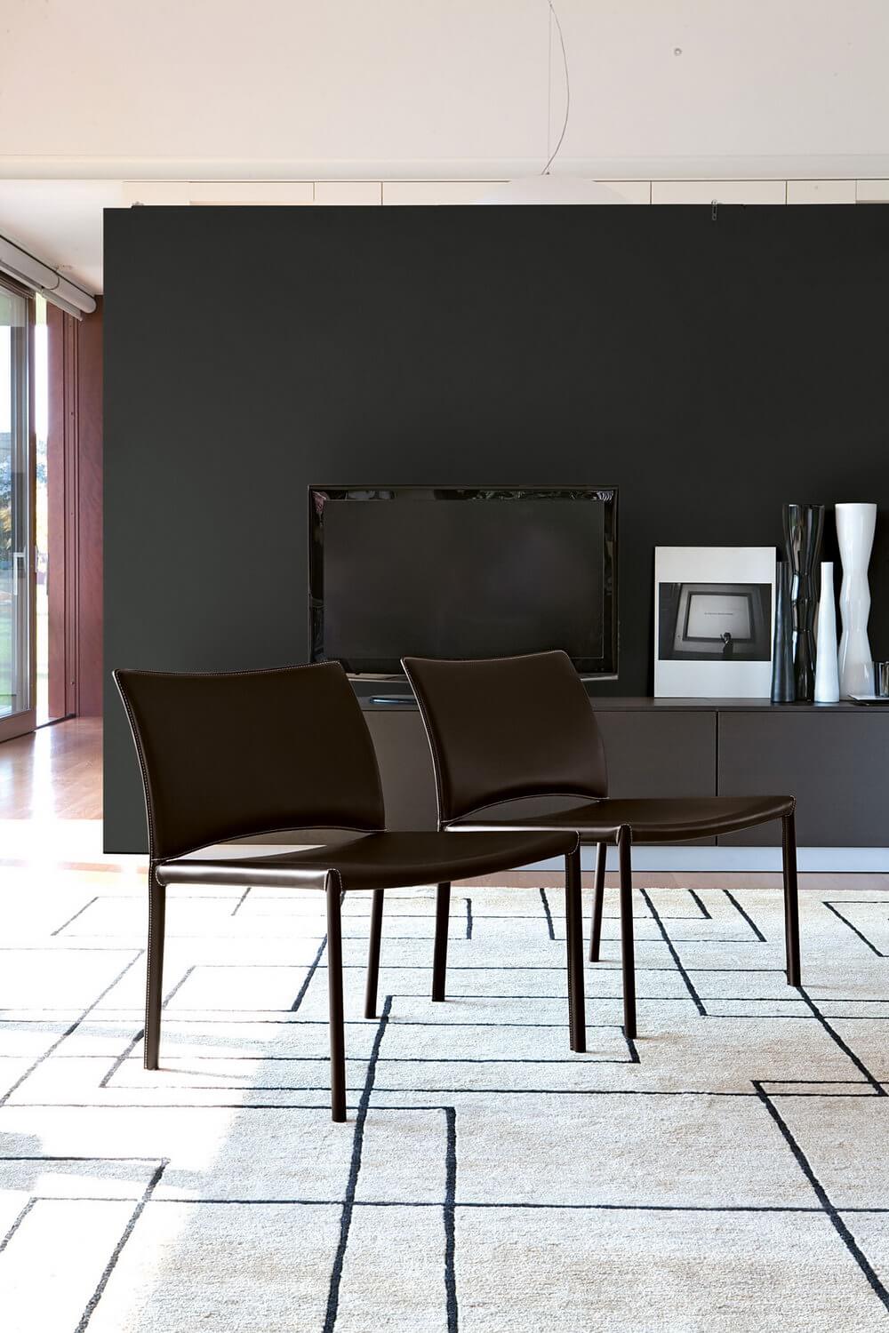 UNICO Factory, Tables and chairs. ZERO 4 Collection