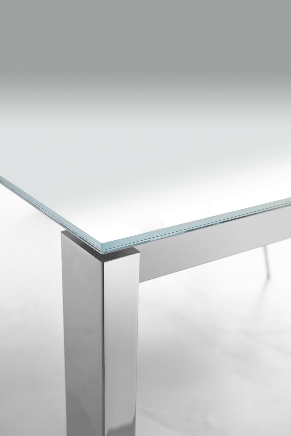 Midj Factory, Сhairs and Tables