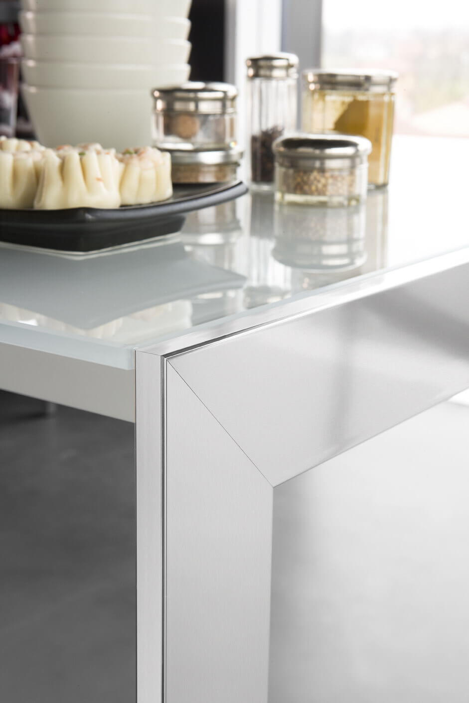 Midj Factory, Сhairs and Tables