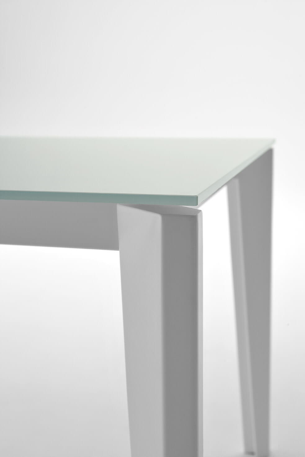 Midj Factory, Сhairs and Tables