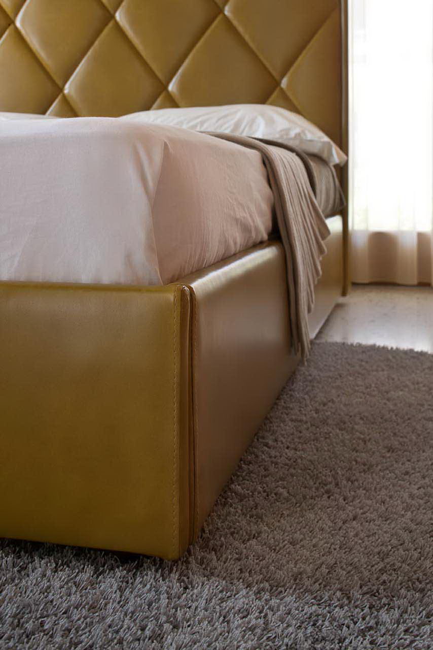 Meta Factory, Alex, Araldo and Ariel Bed