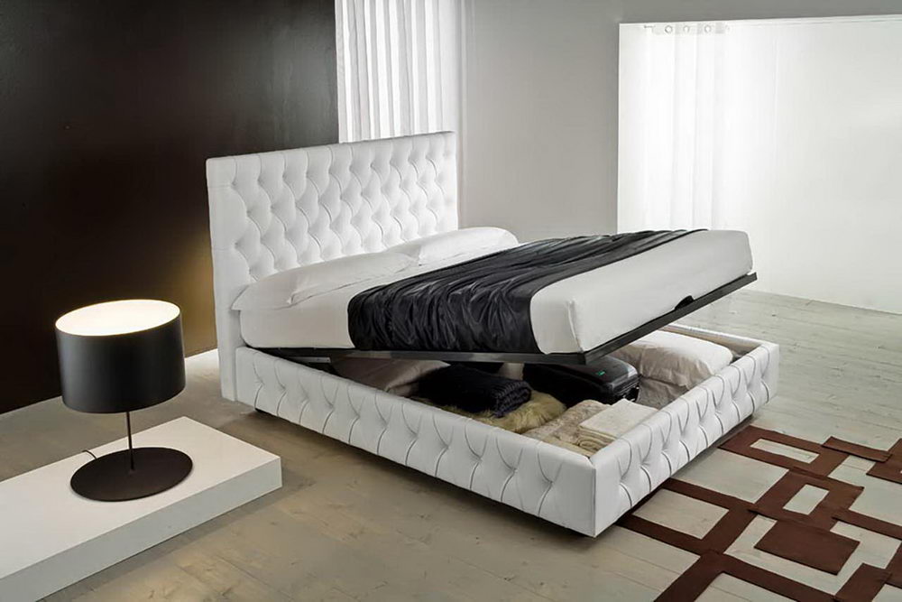 Meta Factory, Class, Cleopatra and Tower Bed