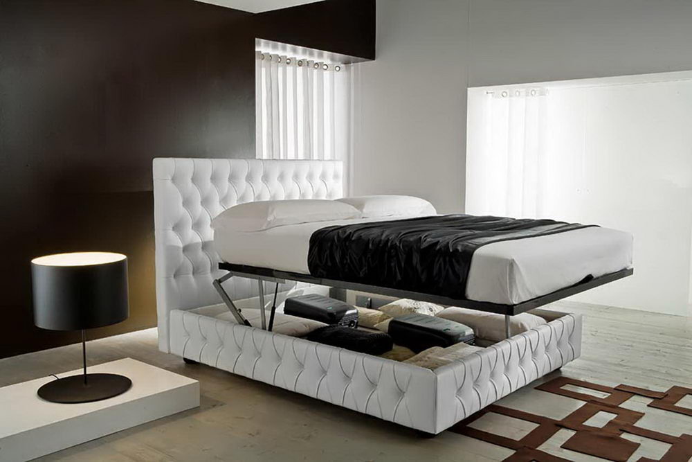 Meta Factory, Class, Cleopatra and Tower Bed