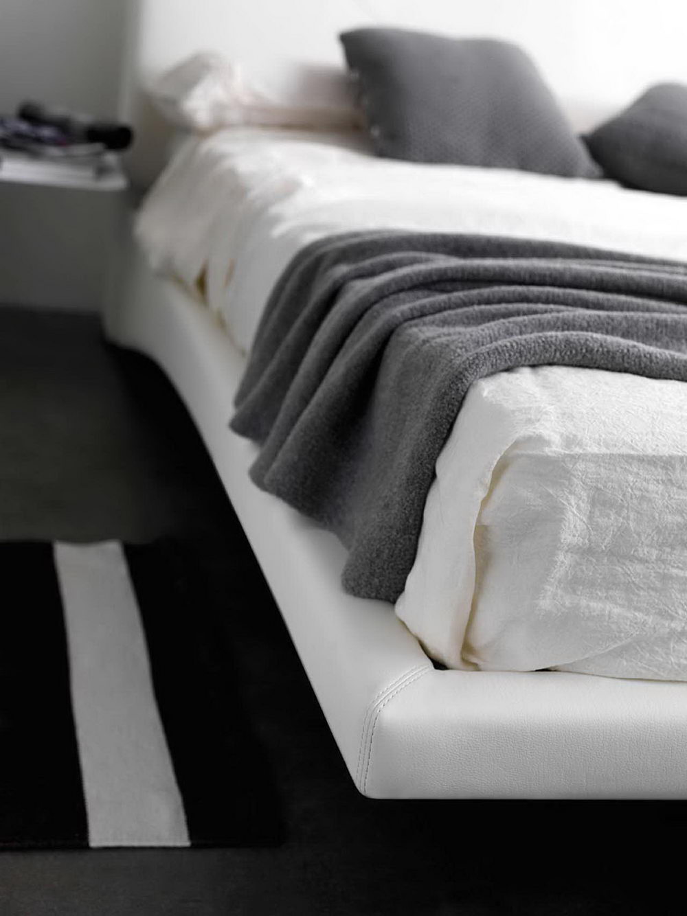 Meta Factory, Diamande, Fly and Fly Light Bed