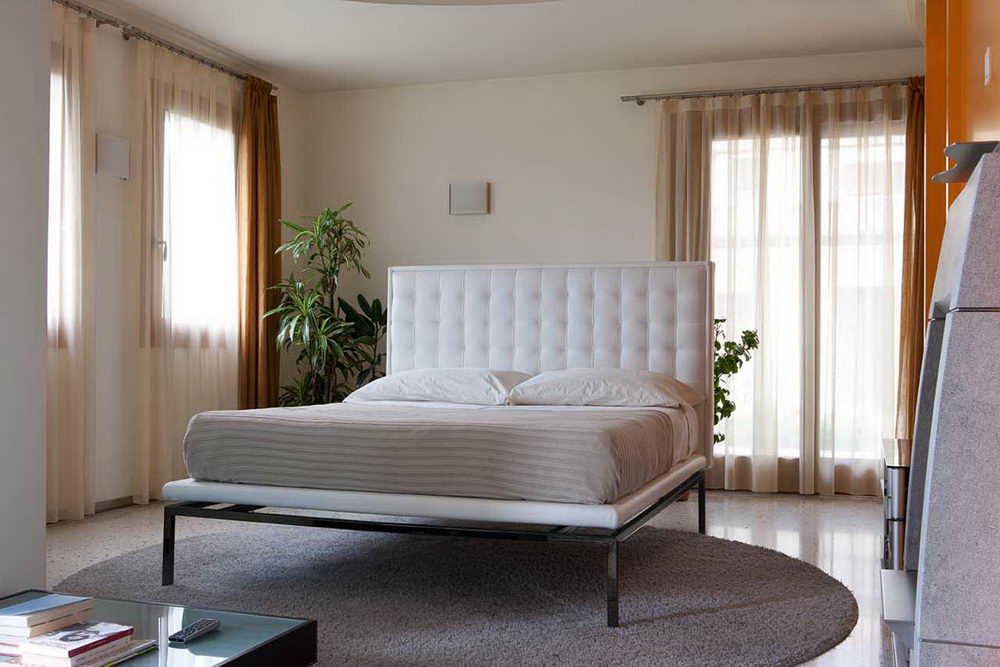 Meta Factory, Jago, King and Kronos Bed