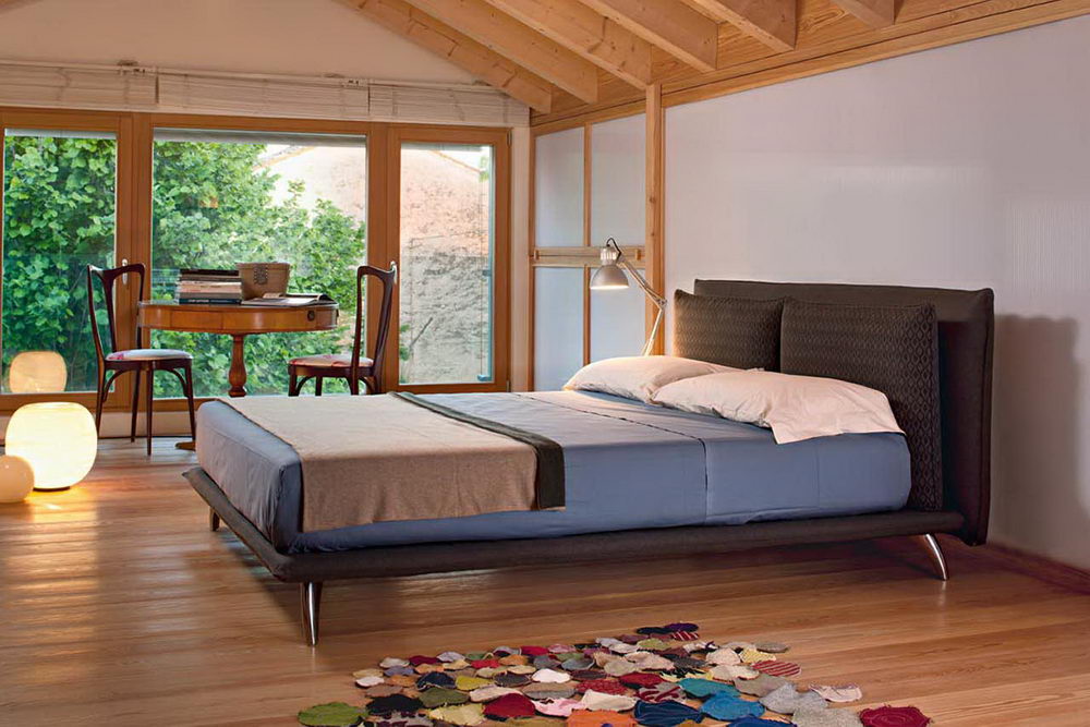 Meta Factory, Monet and Monet Plus Bed