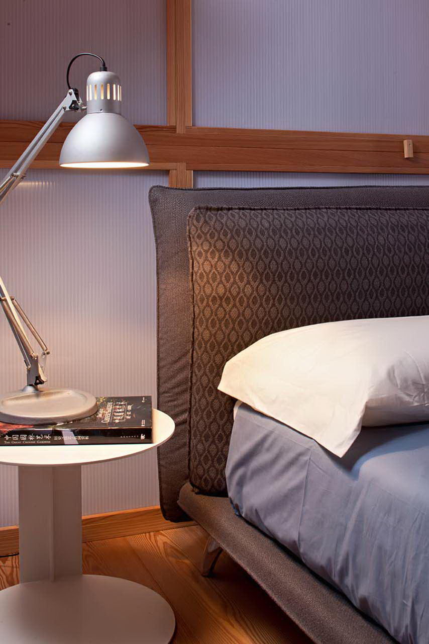 Meta Factory, Monet and Monet Plus Bed