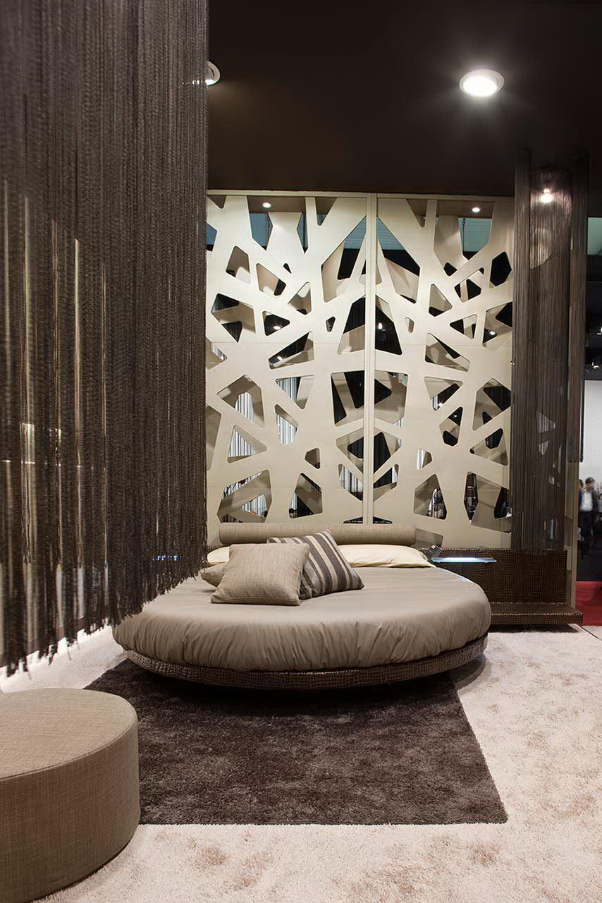 Meta Factory, Robin, Rondo and Sommier Bed