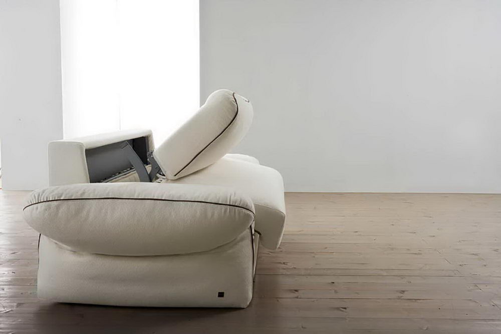 Meta Factory, Albert, Arizona, Cloud Sofa