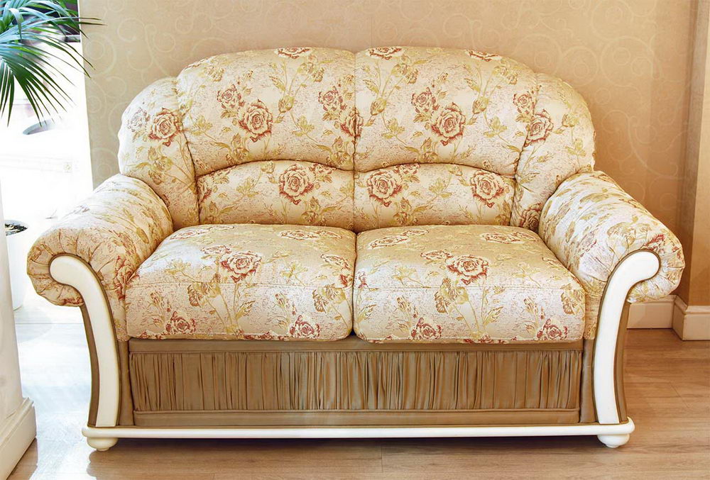 Patricia Sofa