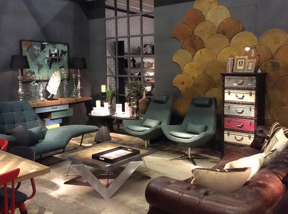 Dialma Brown Factory