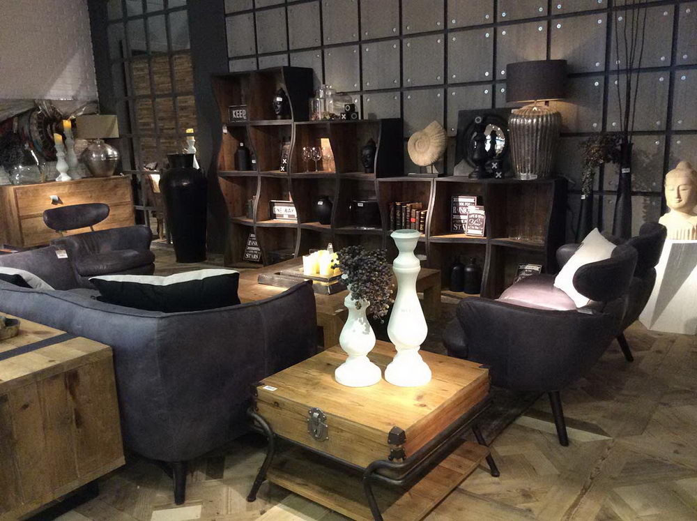 Dialma Brown Factory