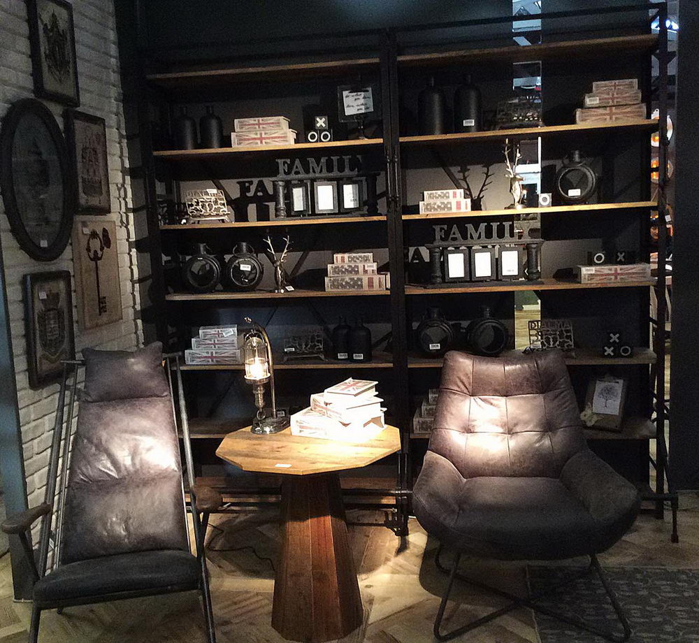 Dialma Brown Factory