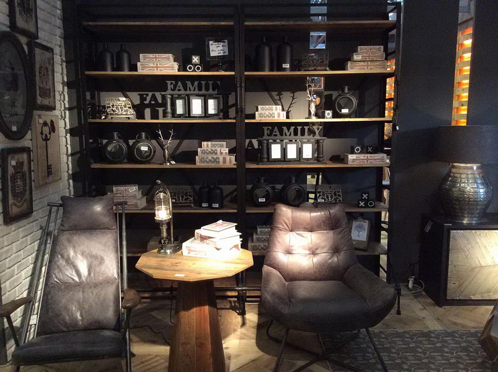 Dialma Brown Factory