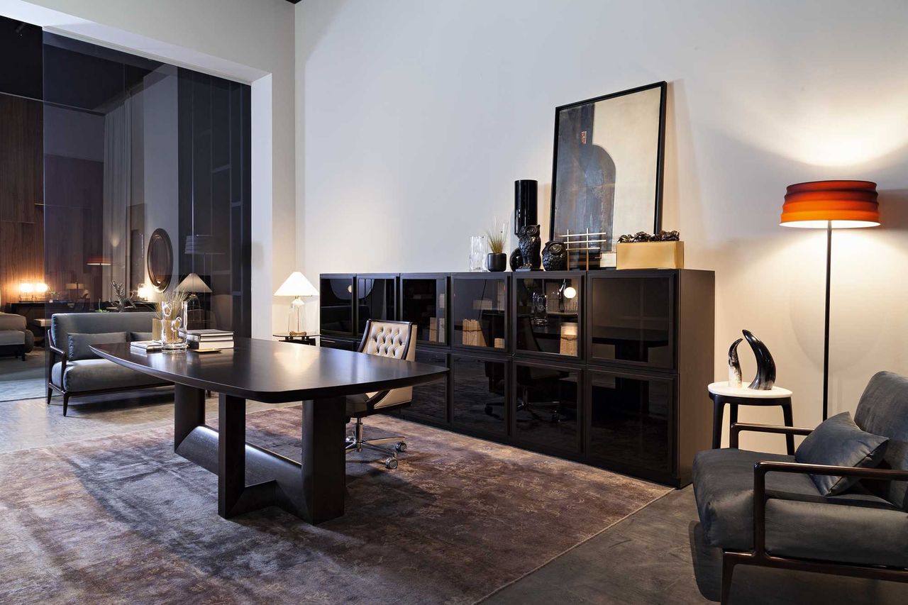 Philipp Selva Factory, Cabinet