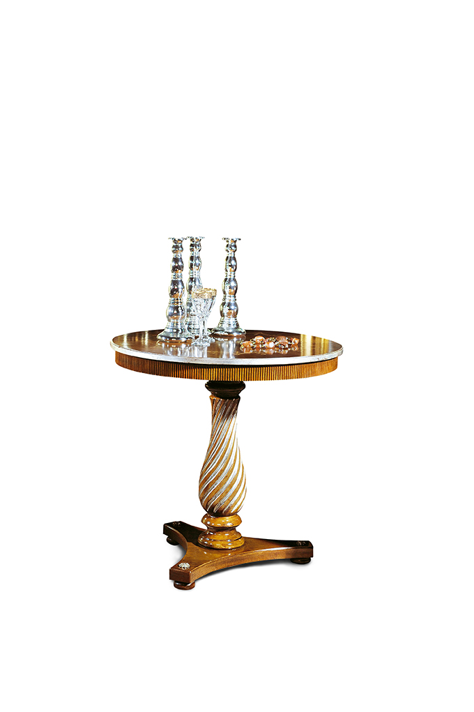 Modenese Gastone Factory, Tables and chairs 