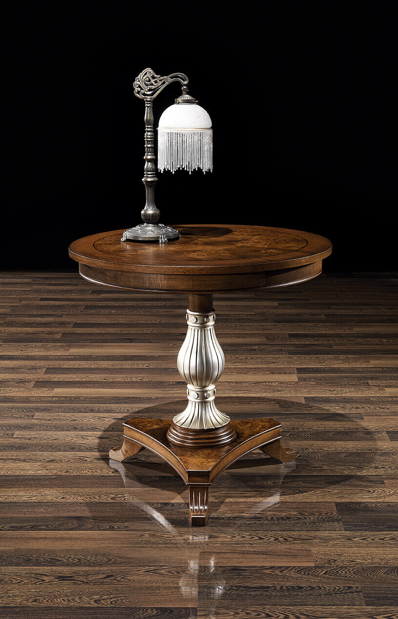 Фабрика Modenese Gastone, столи та стільці