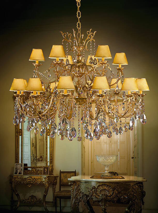 Modenese Gastone Factory, Light 