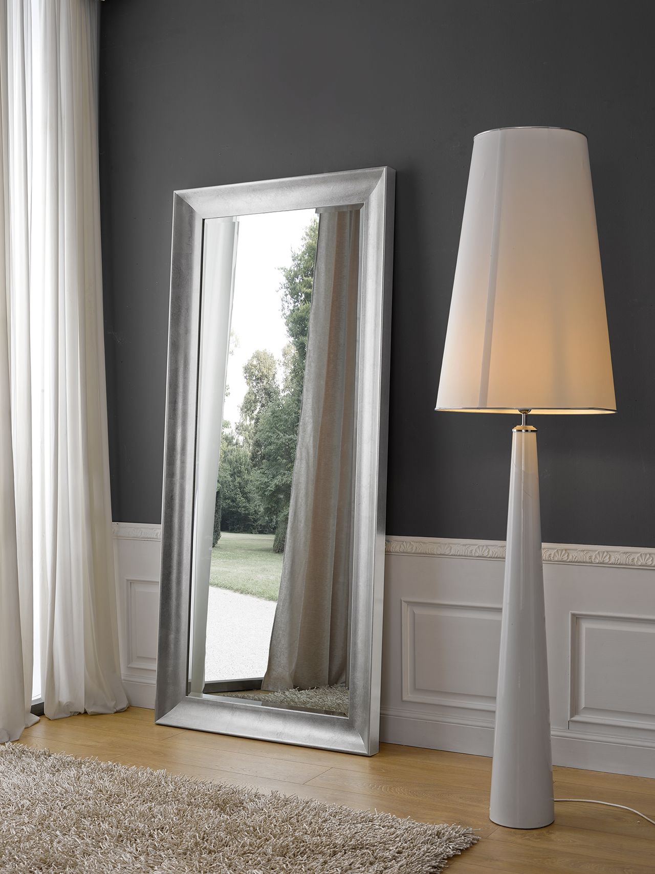 Modenese Gastone Factory, Furniture details 