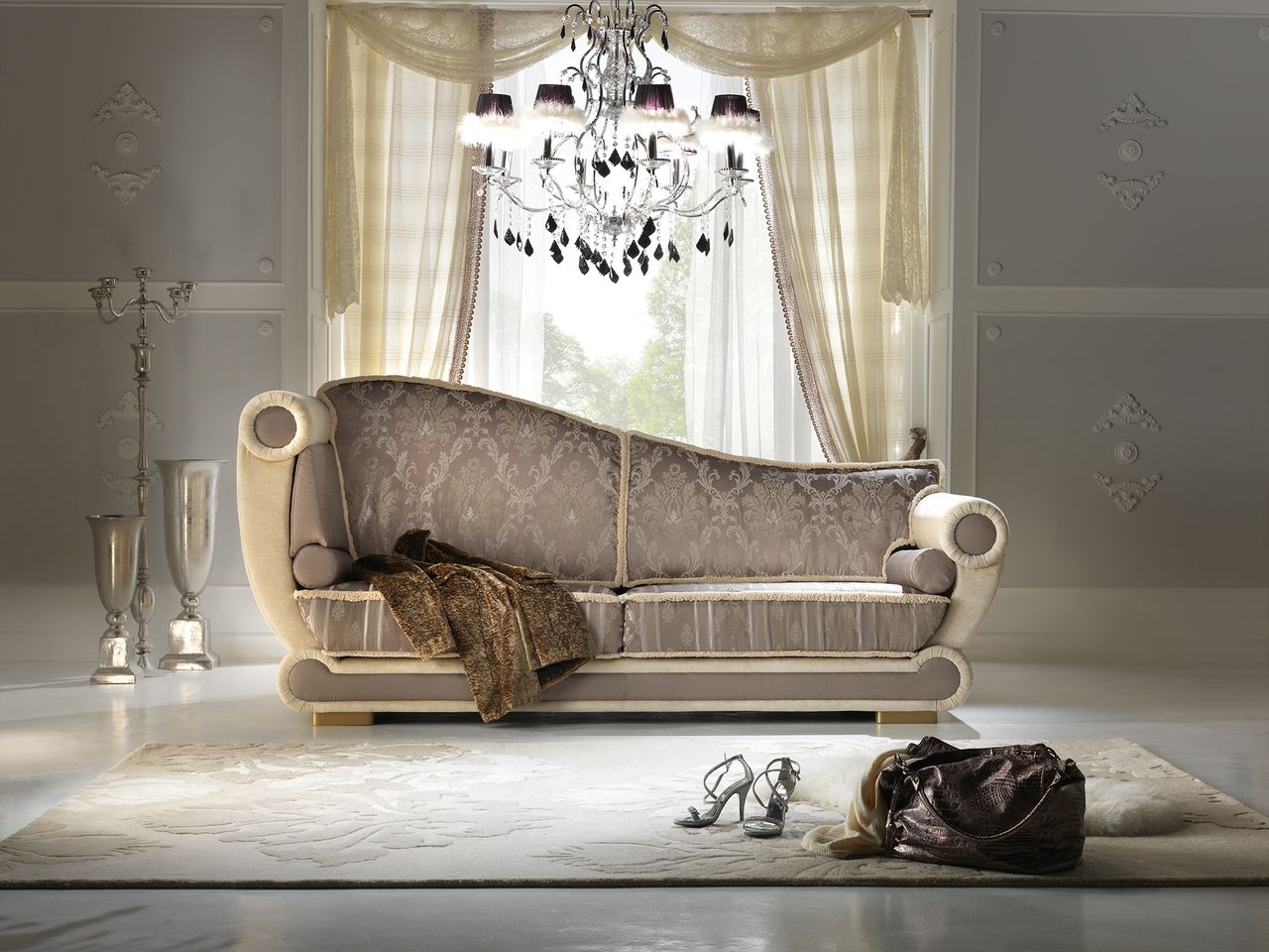 Modenese Gastone Factory, Cushioned furniture 