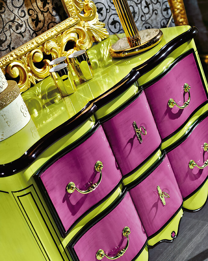 Modenese Gastone Factory, Tables and chairs 