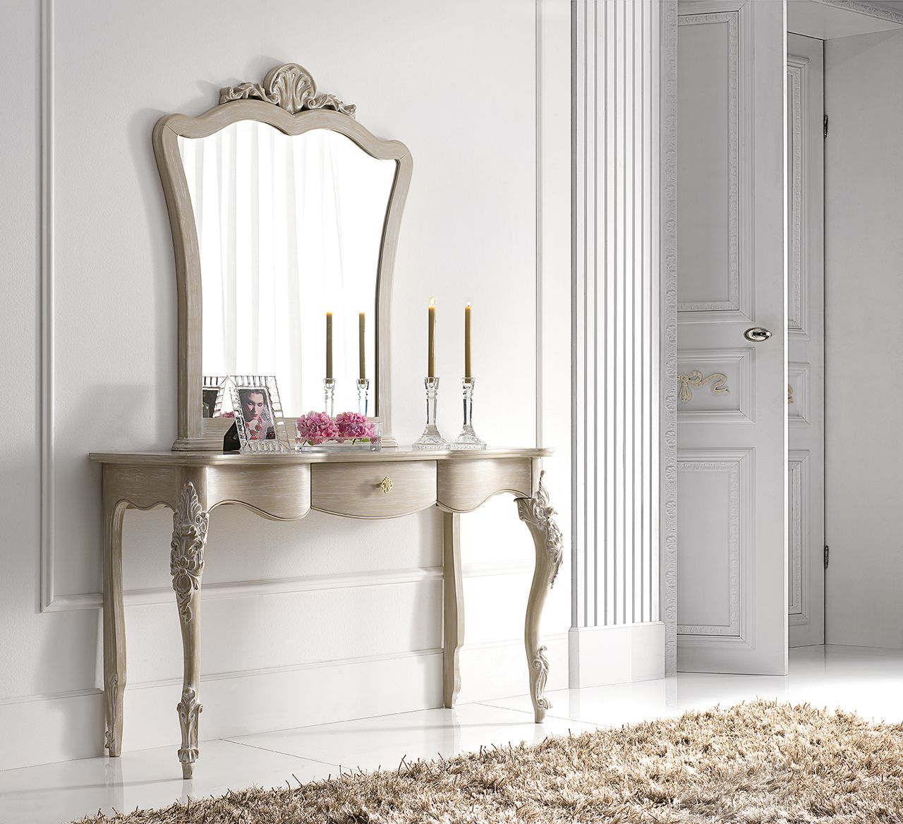 Modenese Gastone Factory, Tables and chairs 