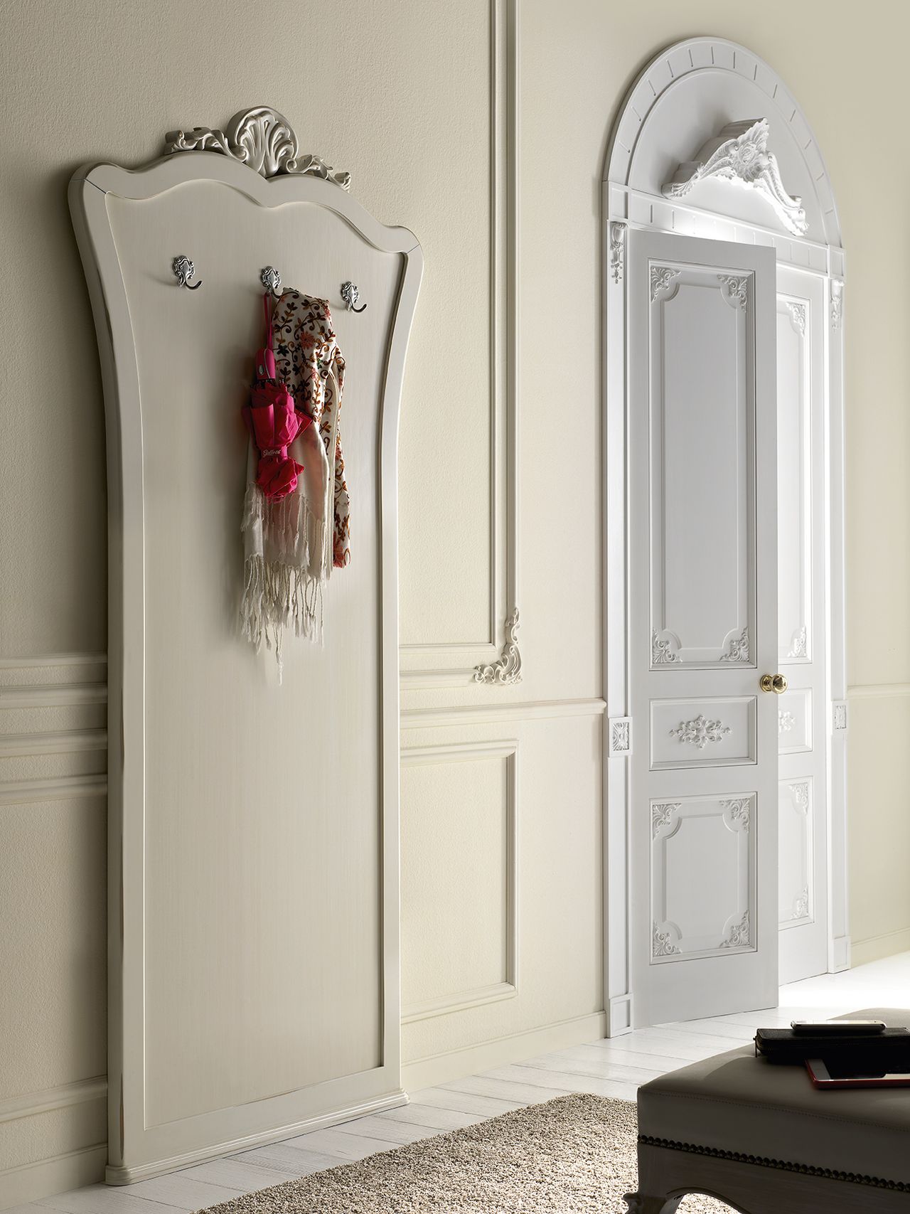 Modenese Gastone Factory , Hall furniture 