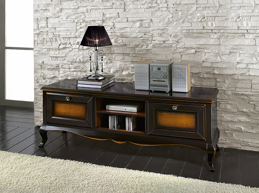 Фабрика Modenese Gastone, стінки
