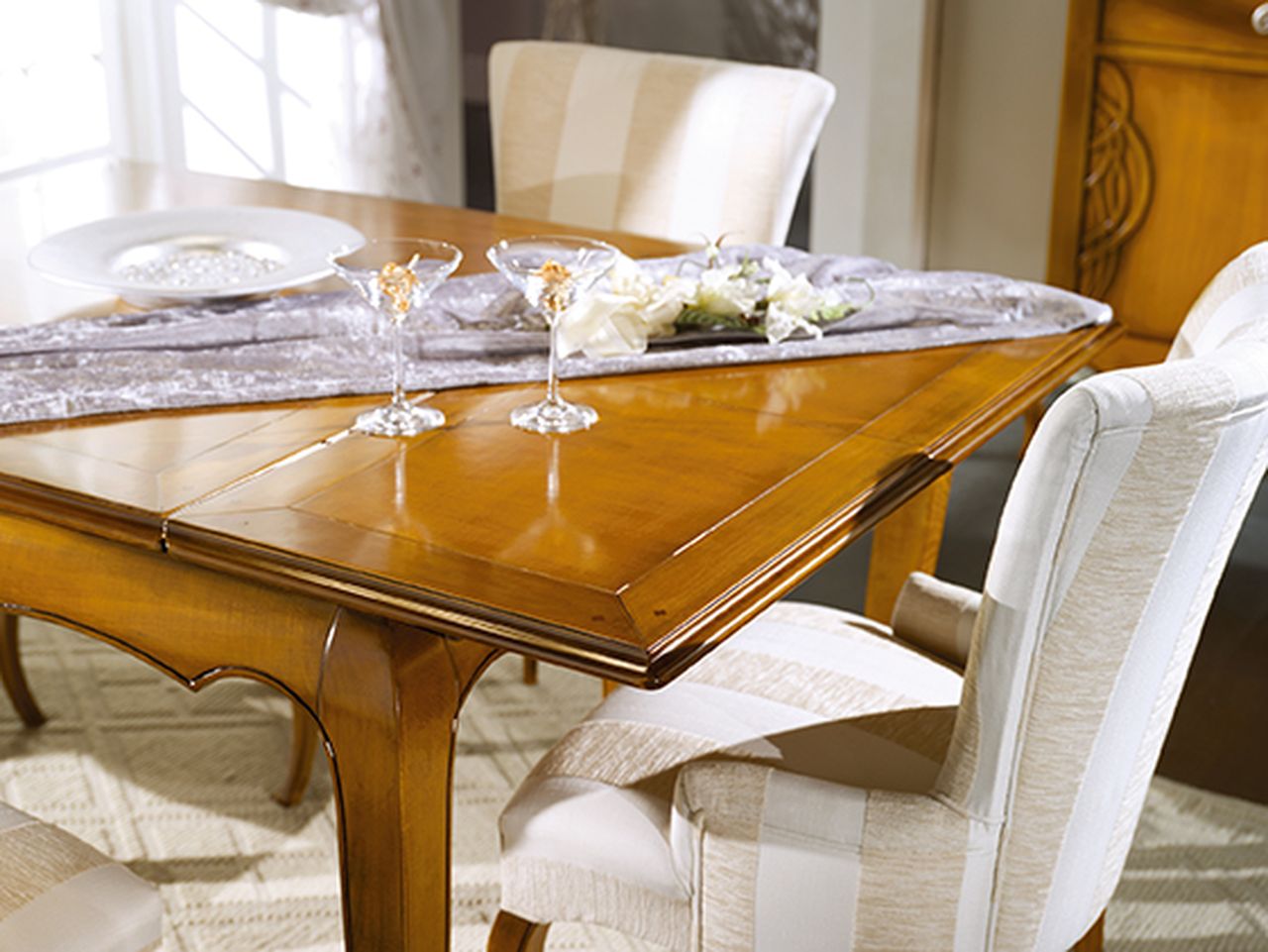 Modenese Gastone Factory, Tables and chairs 