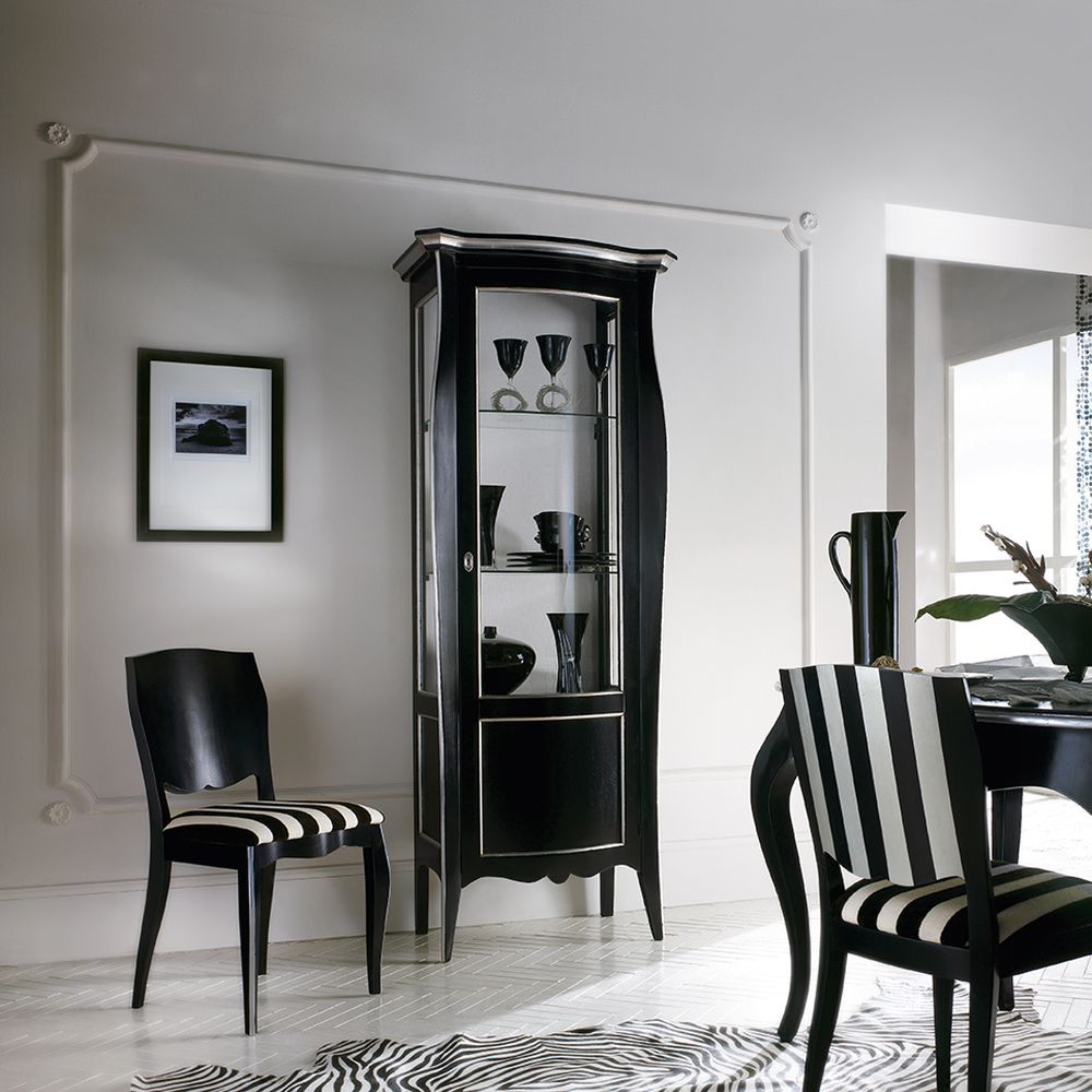 Modenese Gastone Factory, Tables and chairs 2