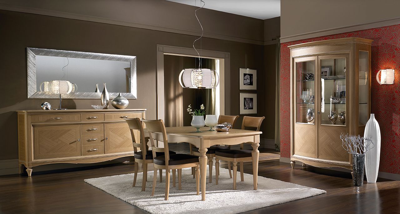 Modenese Gastone Factory, Tables and chairs 2