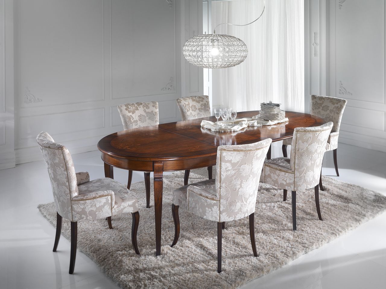 Modenese Gastone Factory, Tables and chairs 2