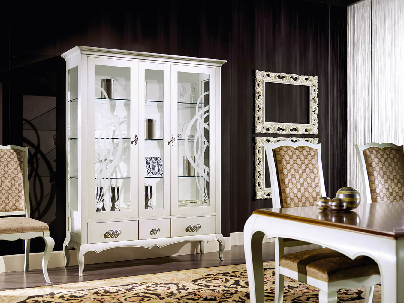 Modenese Gastone Factory, Tables and chairs 2