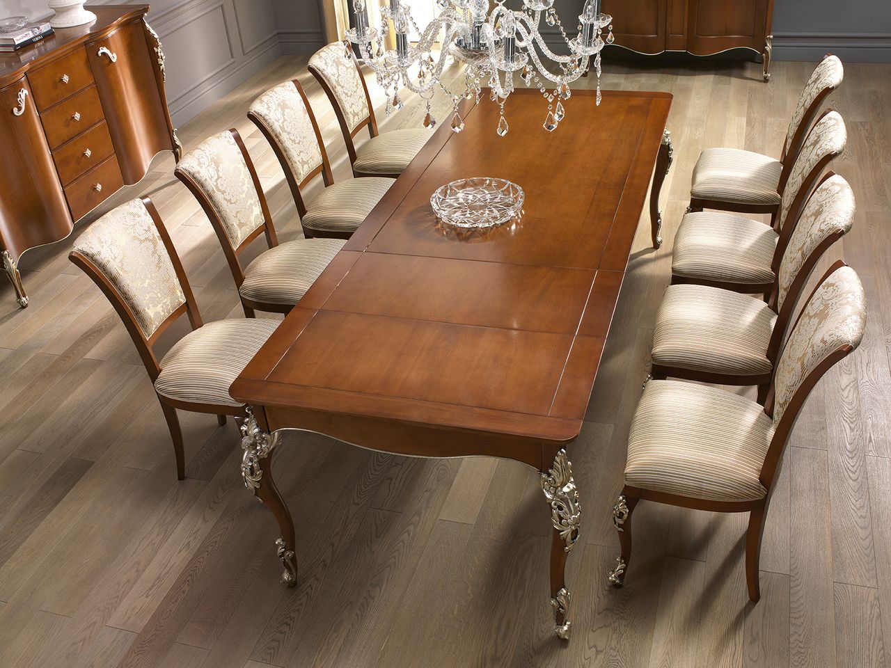 Modenese Gastone Factory, Tables and chairs 2