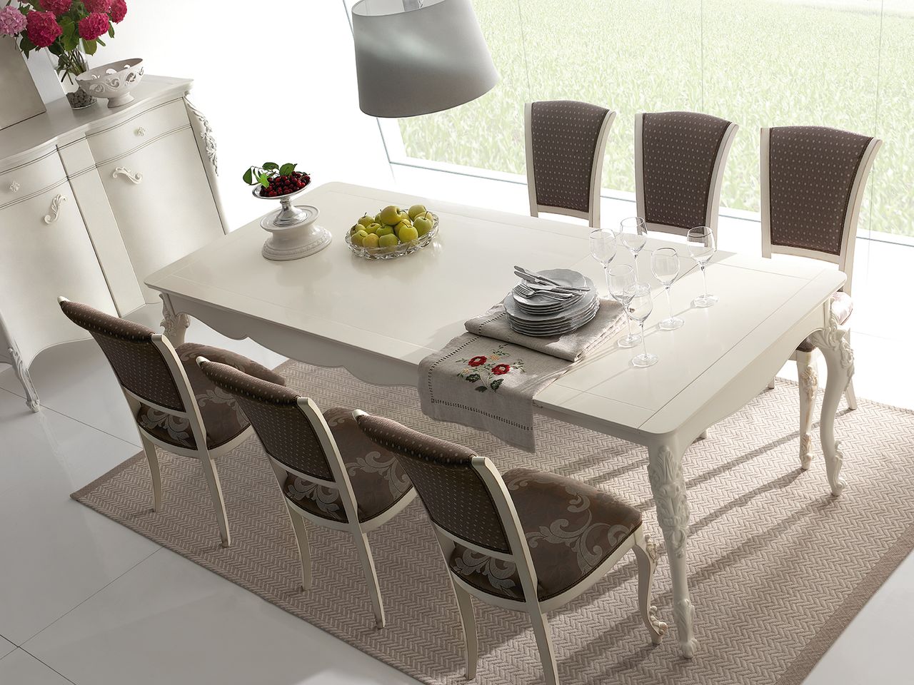 Modenese Gastone Factory, Tables and chairs 2