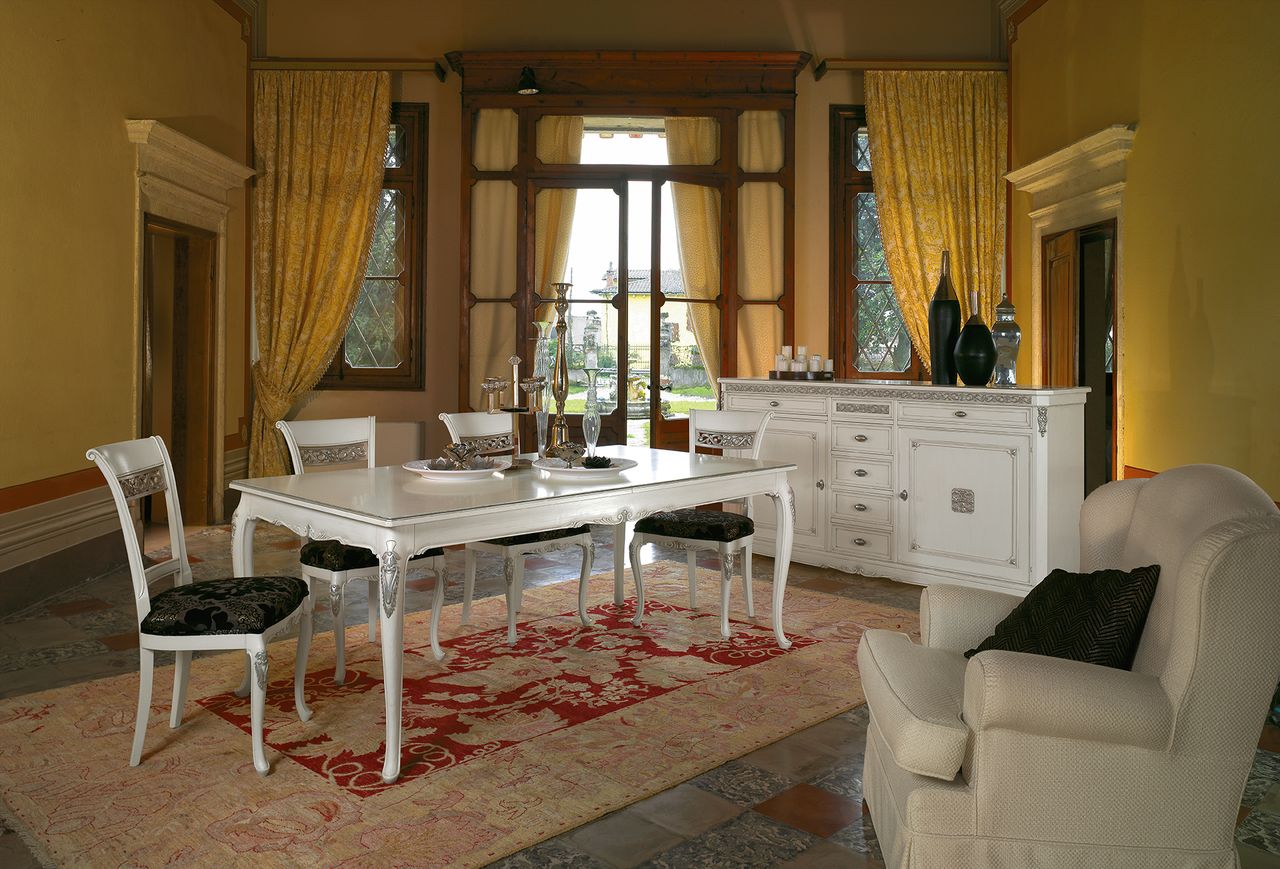Modenese Gastone Factory, Tables and chairs 3