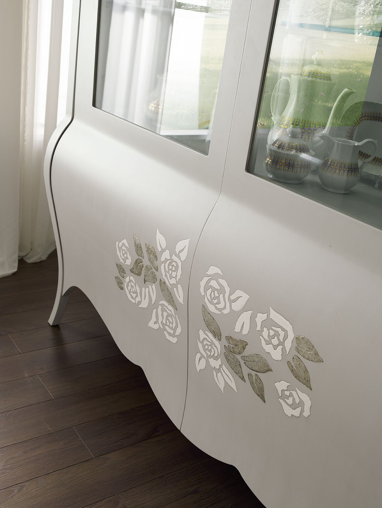 Modenese Gastone Factory, Tables and chairs 3